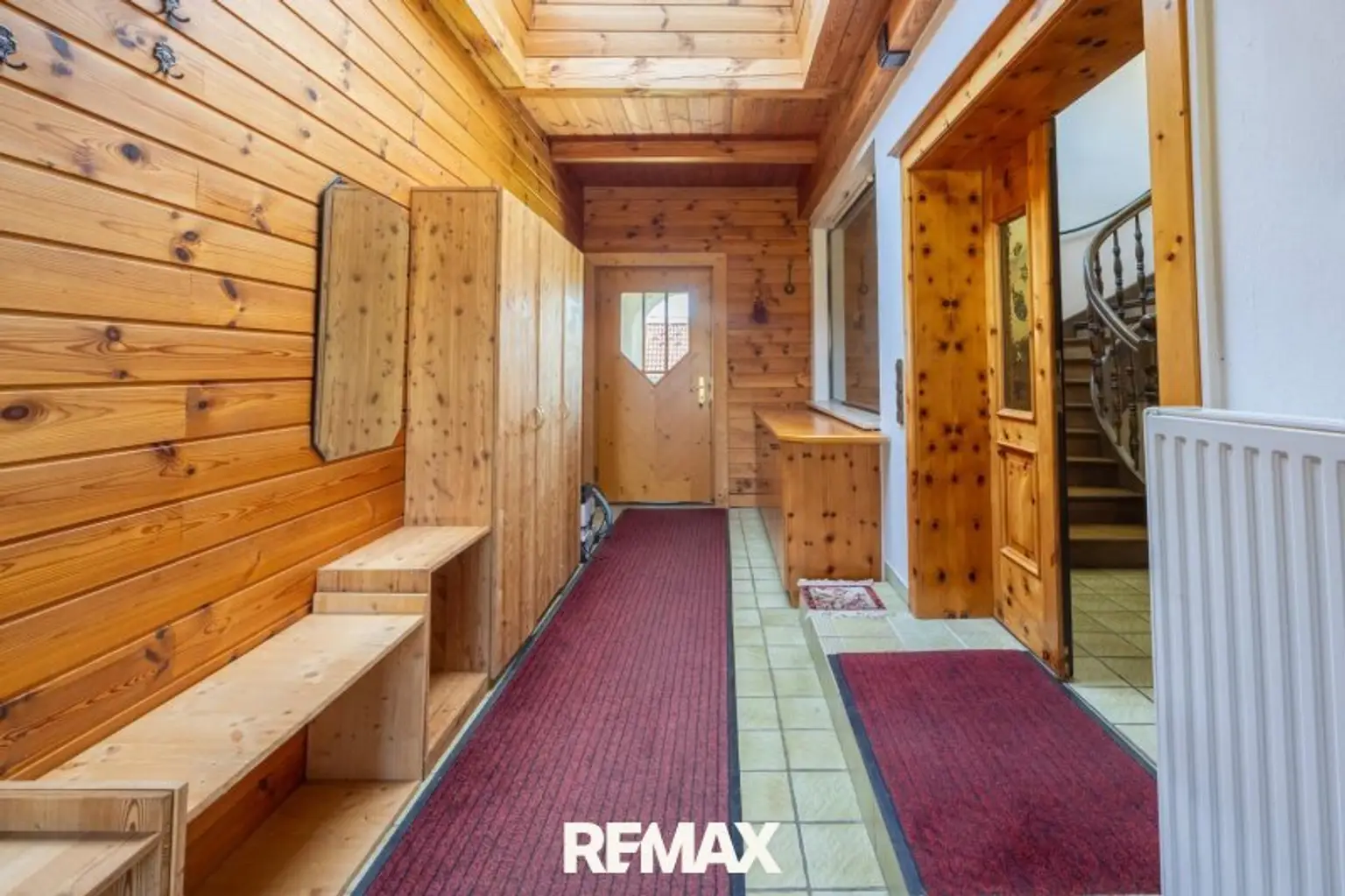 RE/MAX-Pro