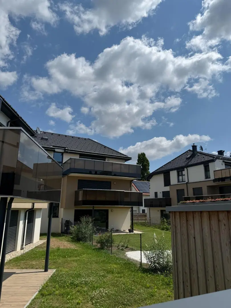 "Nahe der Donau - Terrassentraum"