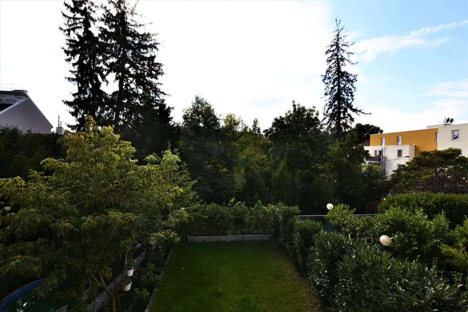 Moderner Wohntraum mit Loggia, Balkon und KFZ-Abstellplatz