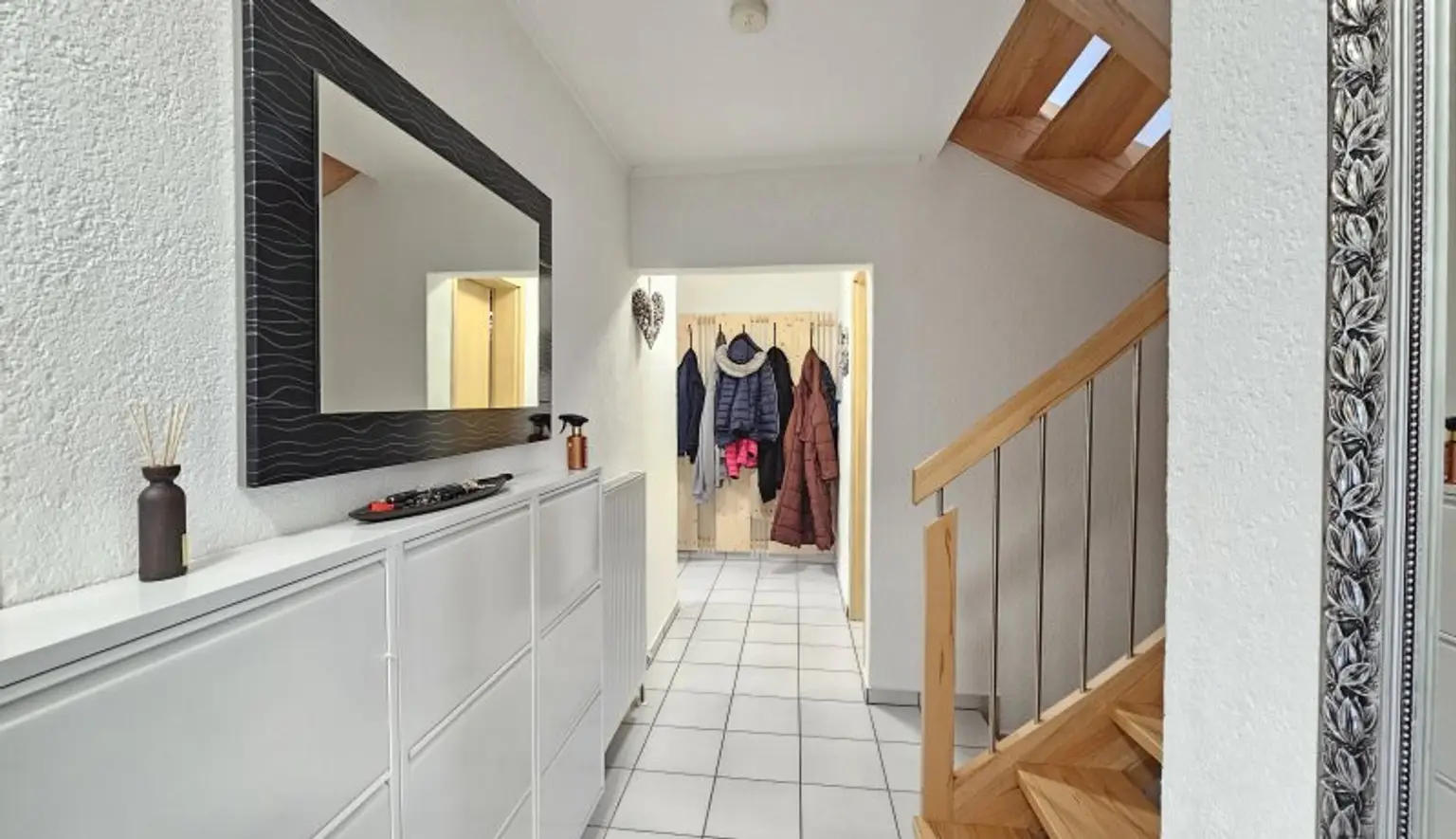 Traumhaftes Einfamilienhaus in Baldramsdorf: Platz für Familie und Freizeit!