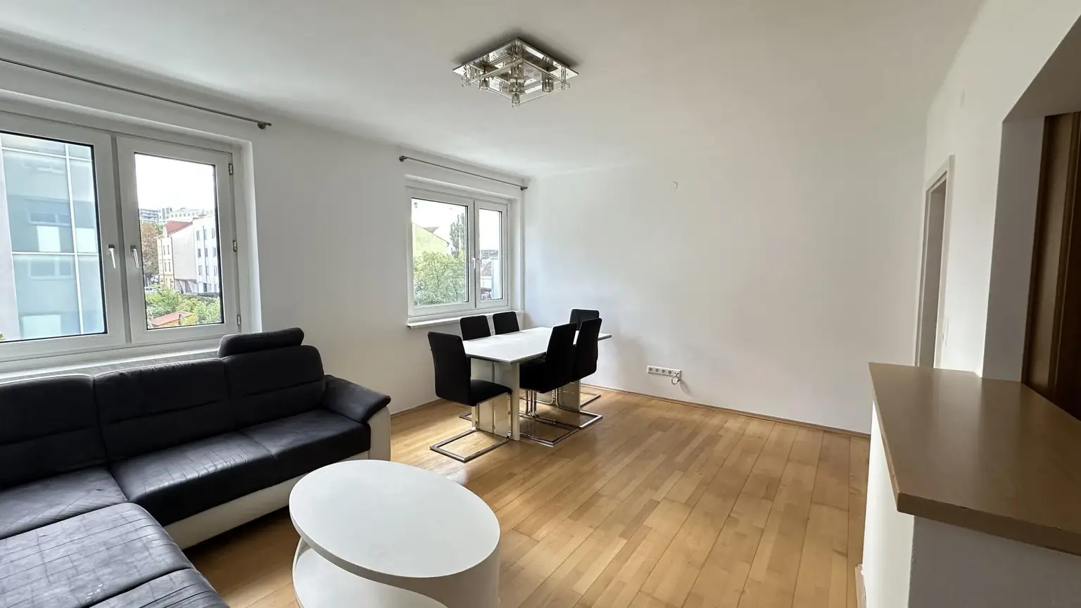 Eigentum in Graz-Eggenberg: 2-Zimmer Wohnung mit Küche & Innenhof-Parkplatz