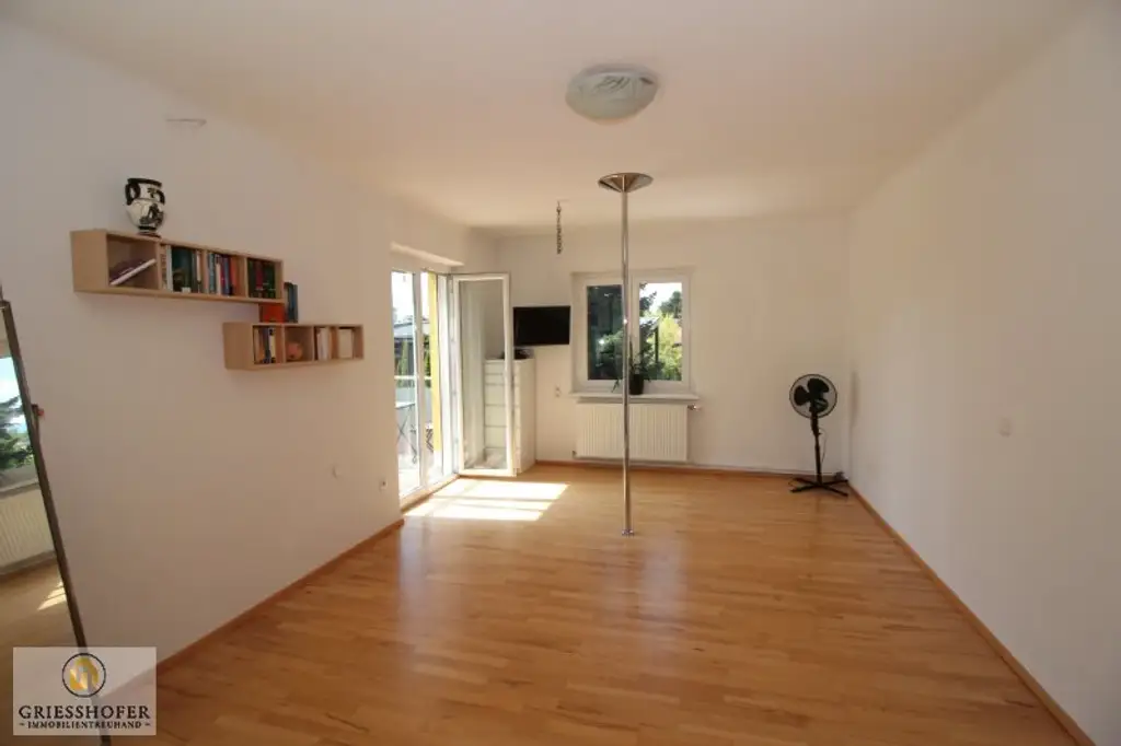Bezauberndes, romantisches und sonniges Anwesen in zentraler Ruhelage