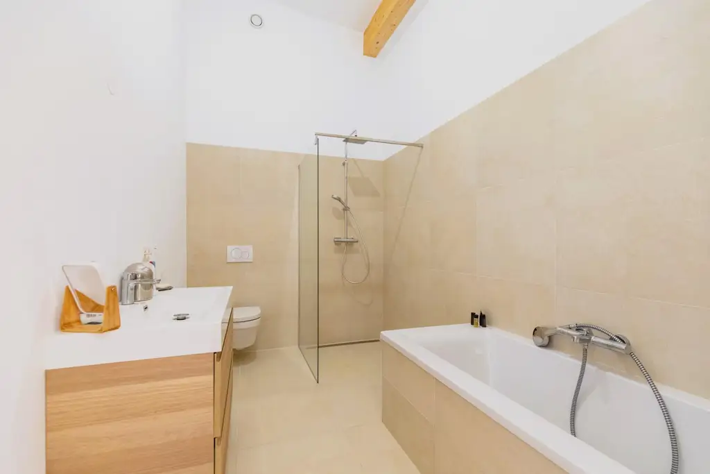 Die Besondere – Penthouse mit Seeblick in Mörbisch