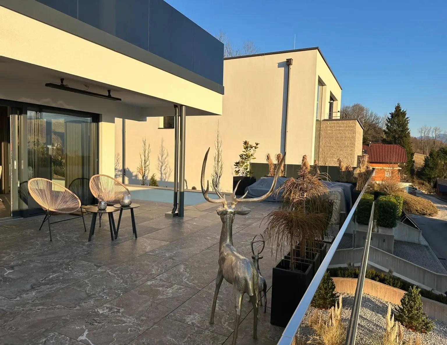 Exklusive Doppelhaushälfte in Mondsee mit traumhaftem, unverbaubarem Ausblick!