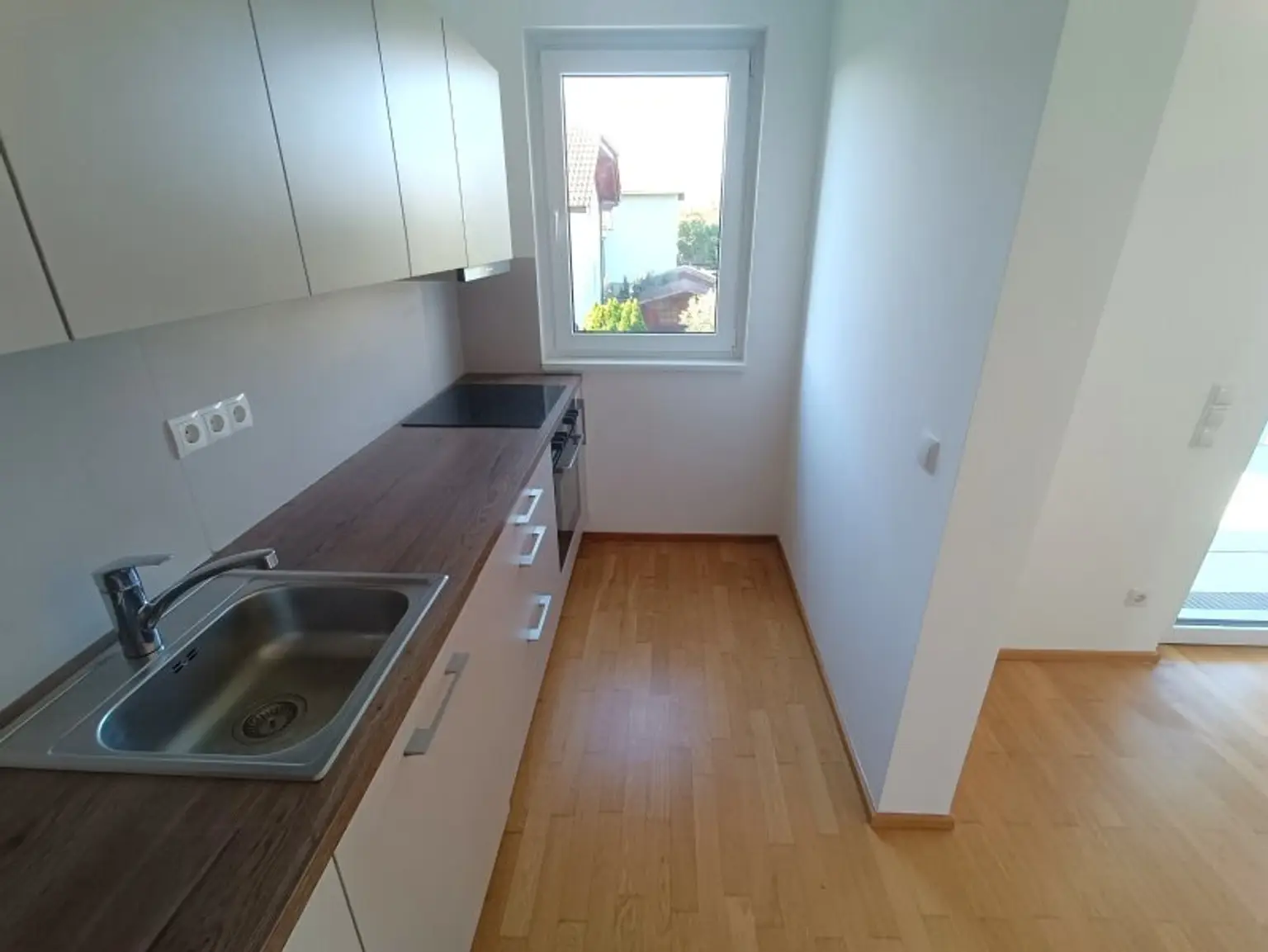 Neubau! Siedlung Rustenfeld! 4-Zimmer Wohnung mit traumhaftem Ausblick auf rund 103 m² mit Balkon!