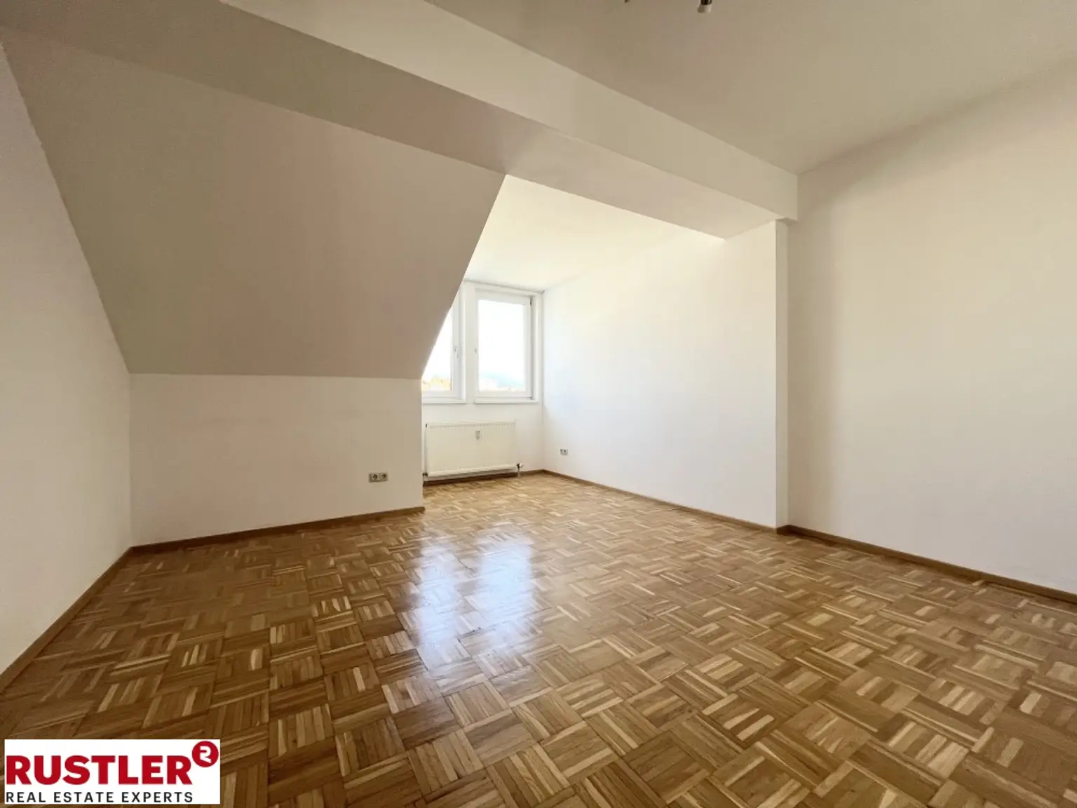 Zentral gelegene 3-Zimmerwohnung mit separater Küche – ab November verfügbar