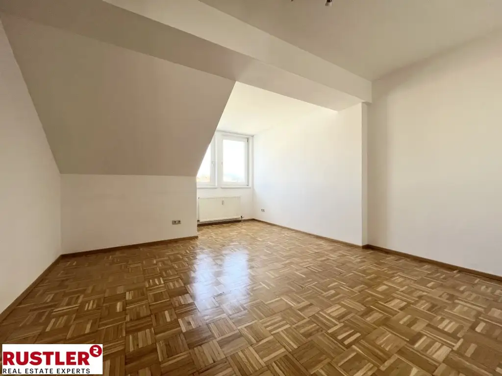 Zentral gelegene 3-Zimmerwohnung mit separater Küche – ab November verfügbar