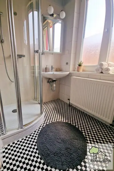 HOT NEWS! RUHIGE 2- ZIMMER WOHNUNG IN BADEN