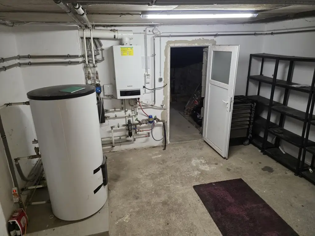 Herrliche Aussichtslage - viel Grund!