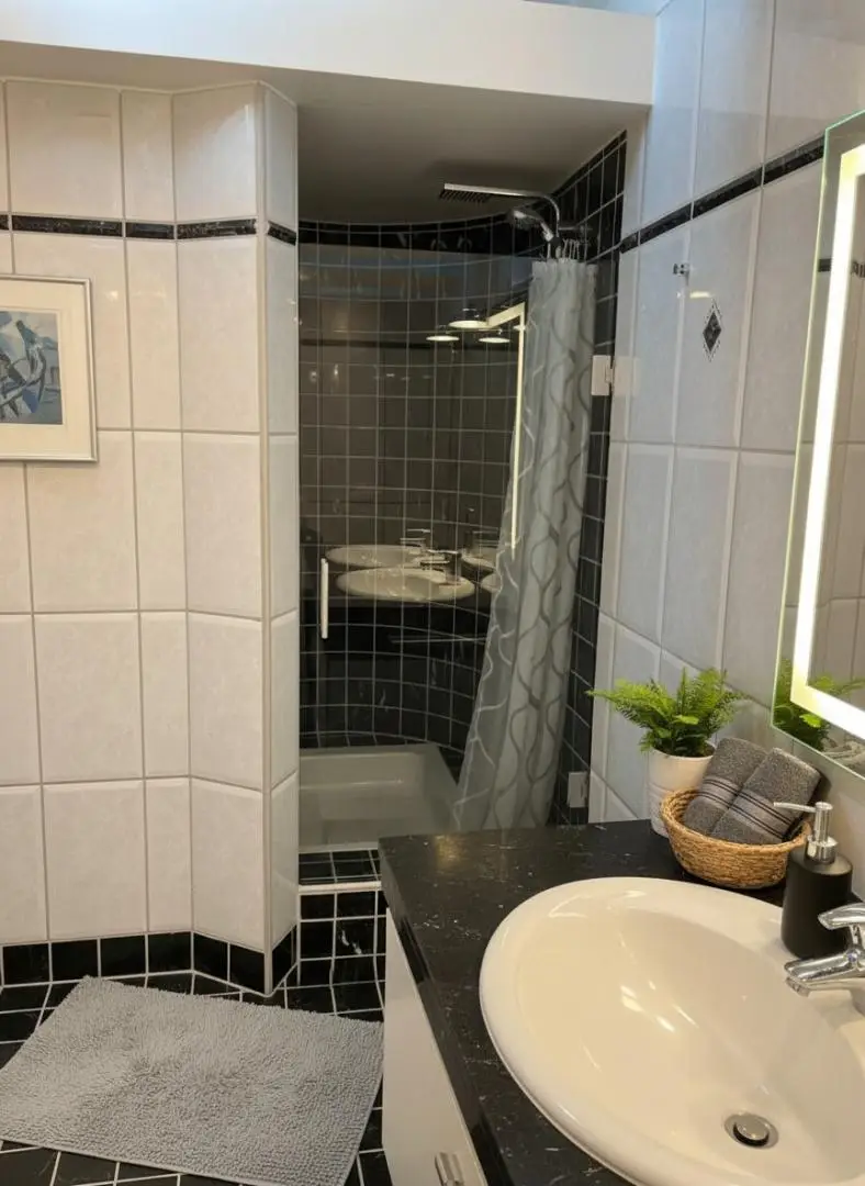 Bad Dusche Ebene 2