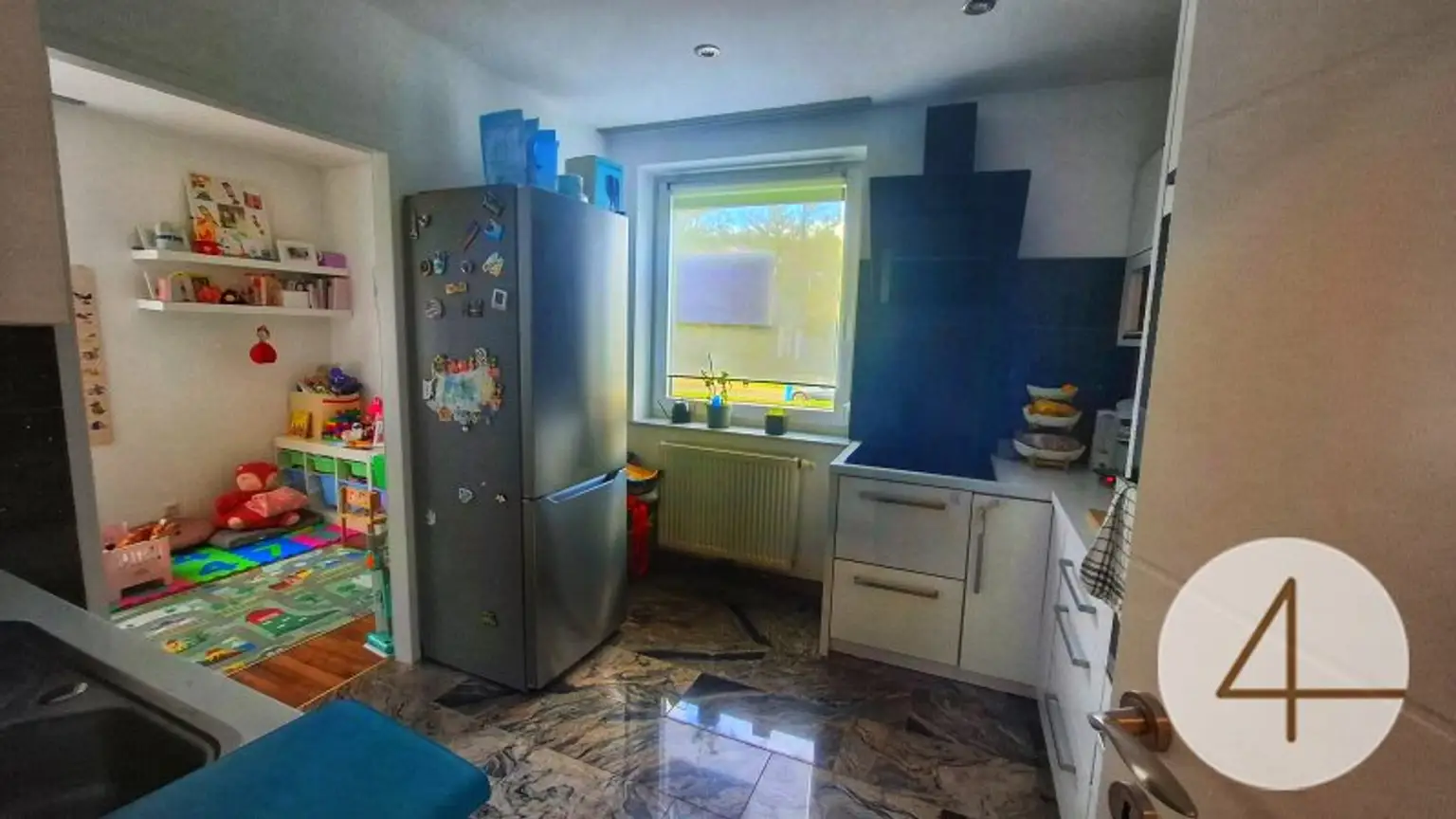Modernisierte 3 Zimmer Wohnung