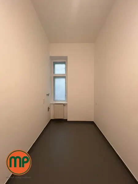 Charmante Altbauwohnung mit 3 Zimmern und Kabinett