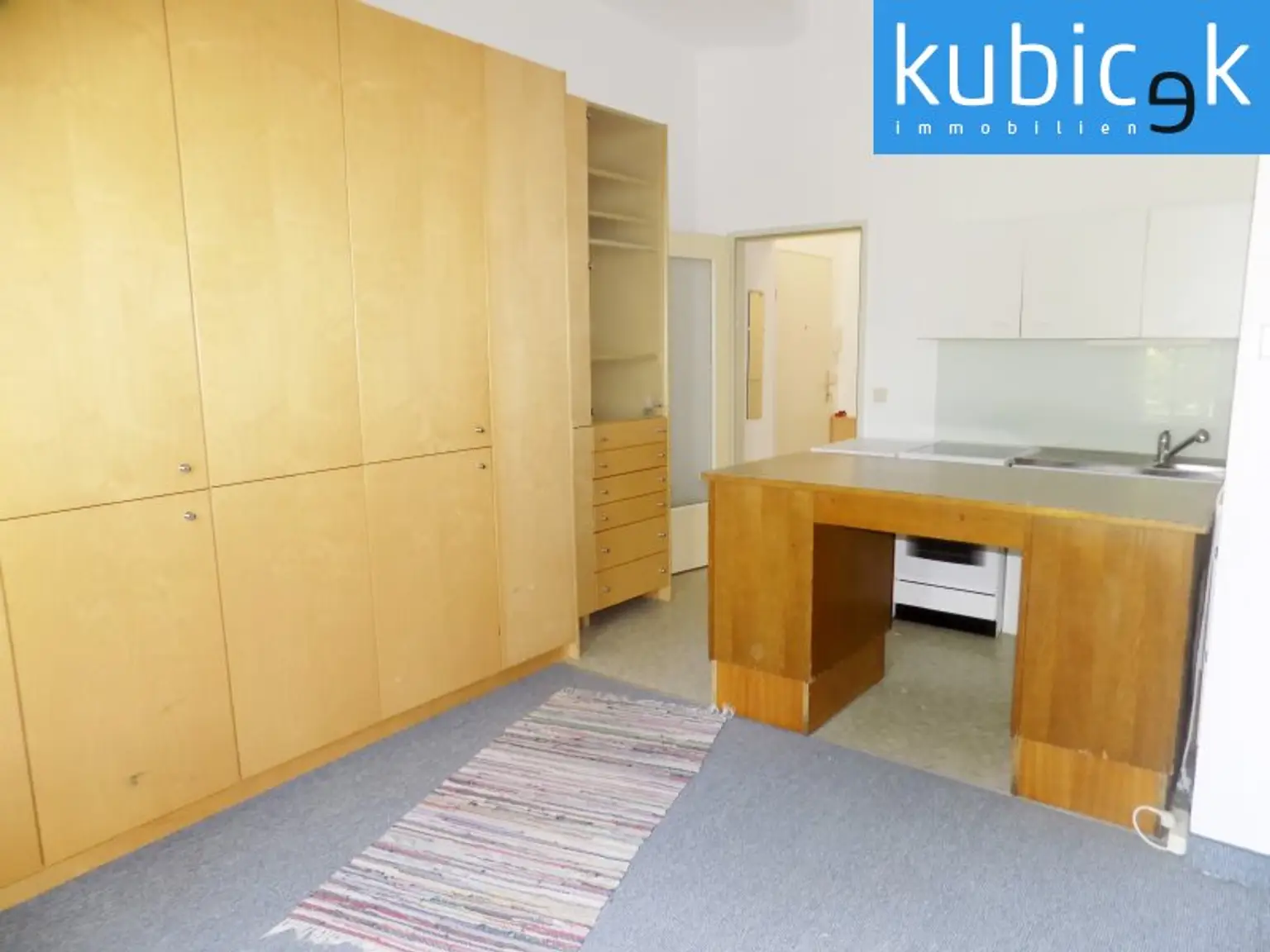 Altbau-Garconniere mit Gartenanteil in Hofruhelage Nähe U2