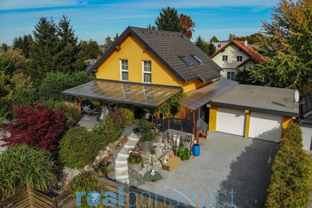 Ökologisch nachhaltiges Einfamilienhaus mit ERDWÄRME-Heizung in bester Lage von Bad Erlach