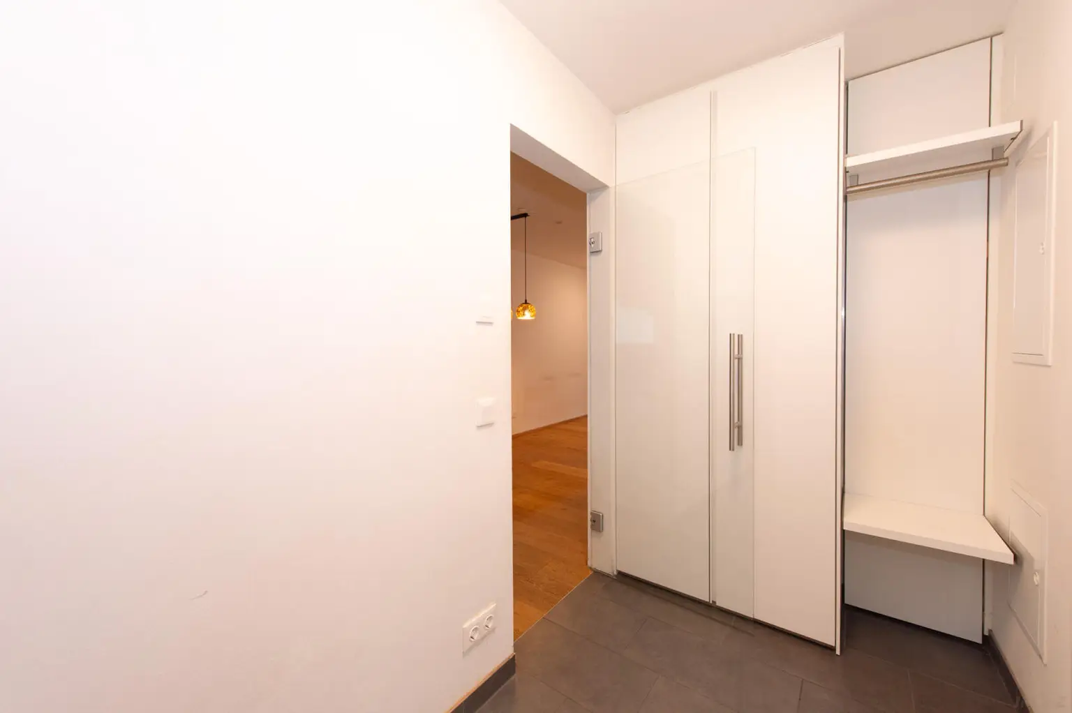 Fontanestraße 8 -03