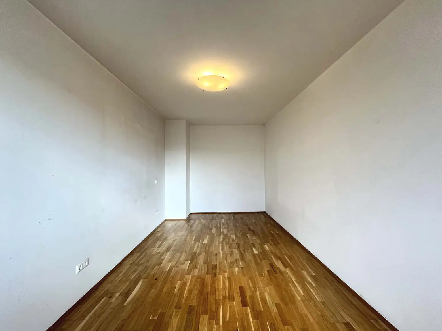 Schöne 2-Zimmer-Wohnung im beliebten 18. Wiener Bezirk!