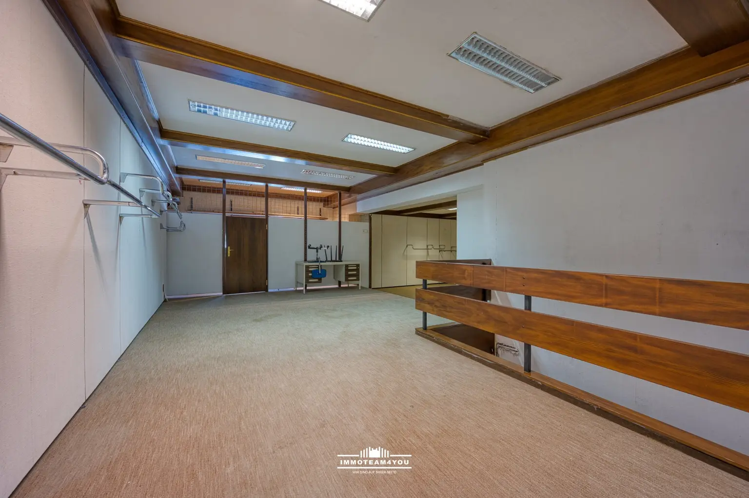 Geschäftslokal-Büro-Lager OG 1 DSC_2453