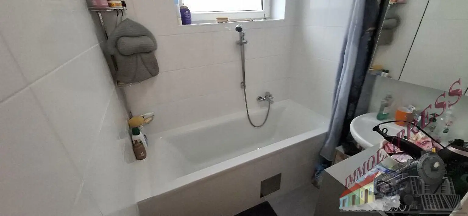 20251205_100403_resized