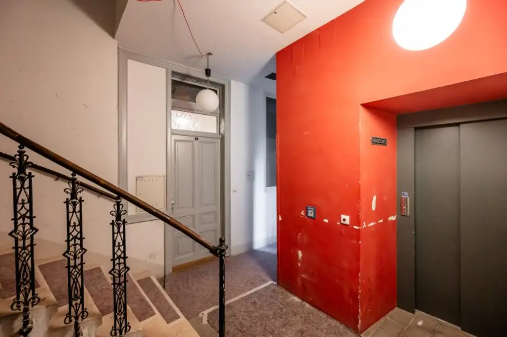 ++NEU++ Fantastische 2-Zimmer Altbauwohnung in bester Lage des 2. Bezirks mit Balkon