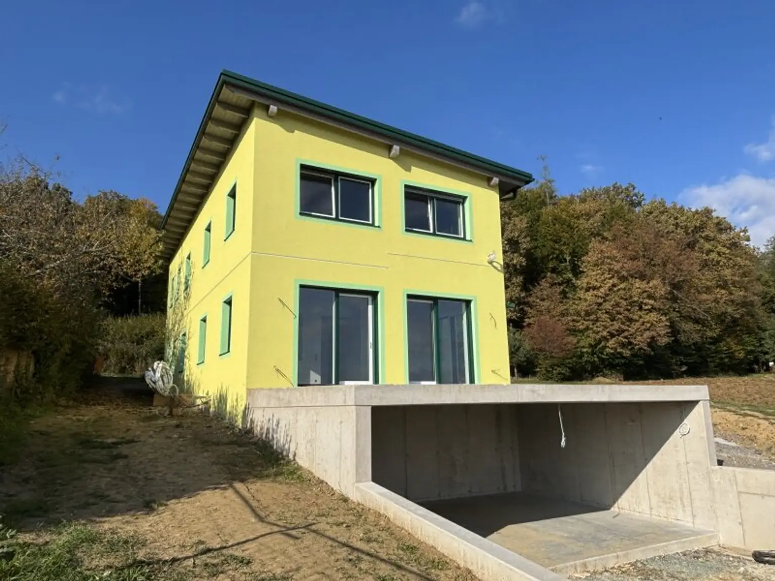 '' ZEITGEIST '' Exklusives Einfamilienhaus in beschaulicher Ruhelage - Fertigstellung Dez. 2025 !!