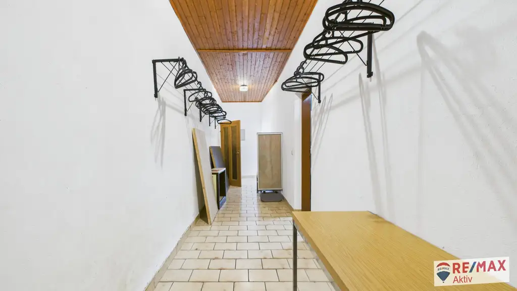 Voll ausgestattetes Gasthaus mit Wohnung in Angern an der March