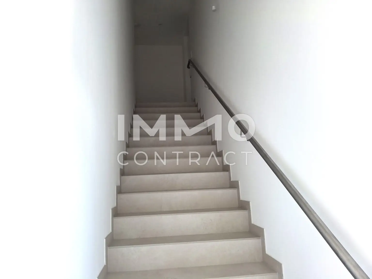 5-Zimmer-Penthouse mit zwei Terrassen – eigener Lift, Nähe zur U-Bahn
