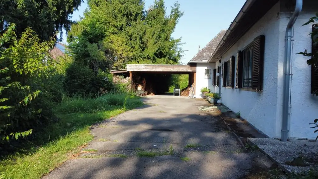 Großes Grundstück für 2 Doppelhäuser oder mehr: Ihre Chance auf 3787 m² ein Projekt zu verwirklichen!