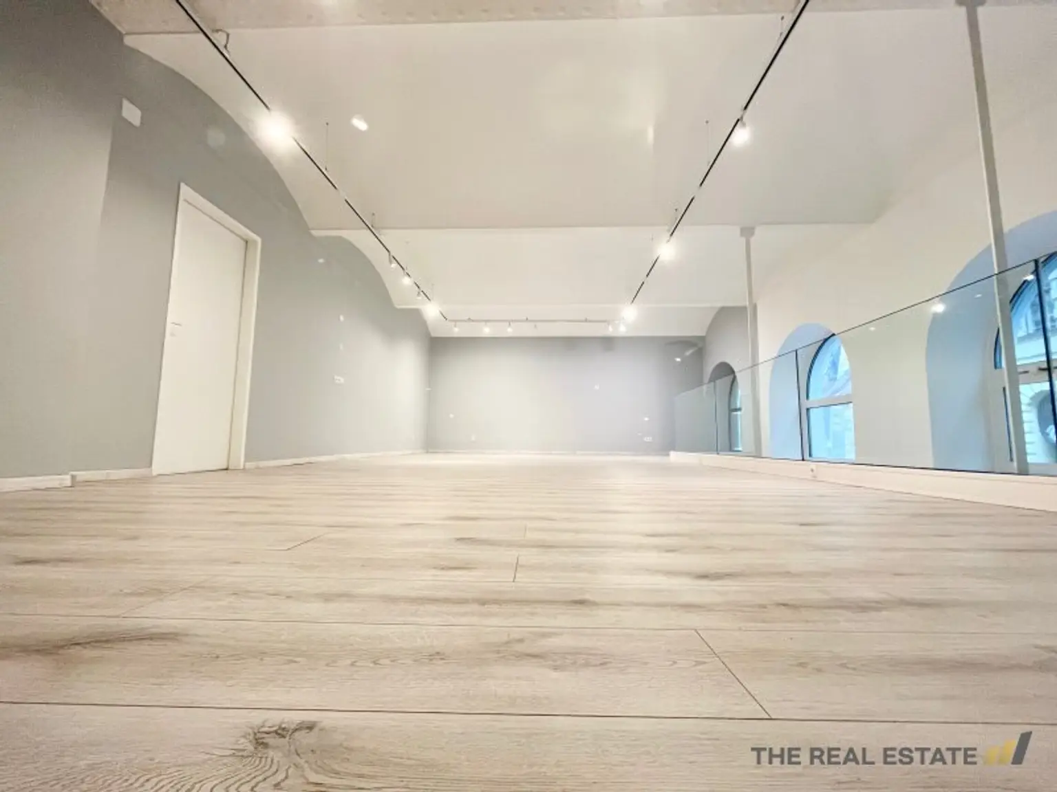 GESCHÄFTSKOKAL/BÜRO/PRAXIS/ATELIER NAHE PALAIS COBURG