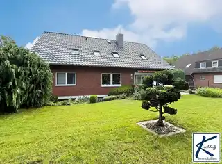 Haus - Gartenansicht