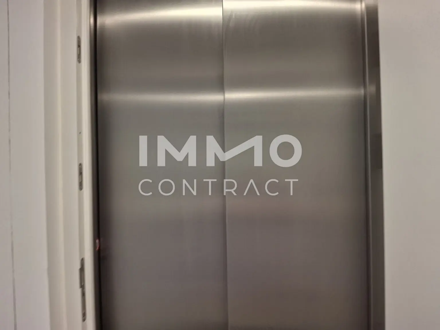 5-Zimmer-Penthouse mit zwei Terrassen – eigener Lift, Nähe zur U-Bahn