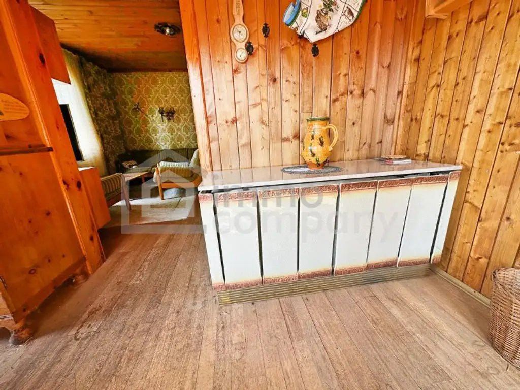 Uriges Landhaus - Traumlage - plus  Pool - Grundfläche 1.594 m² - Renovierung und Schönheitsreparaturen sind erforderlich, dennoch sofort beziehbar!