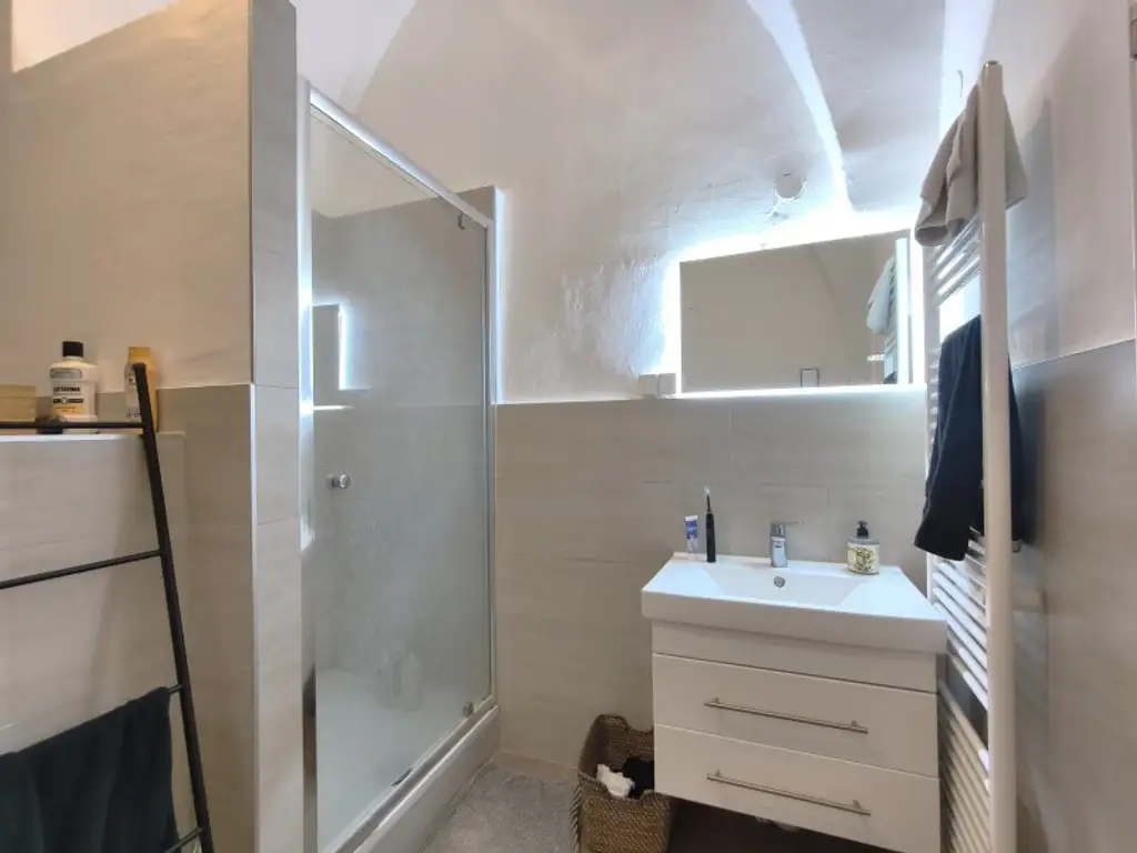 Erleben Sie Kremser Altstadt hautnah - Stilvolle 2-Zimmer-Wohnung mit Altbaucharme in Toplage - Unbefristet anmieten