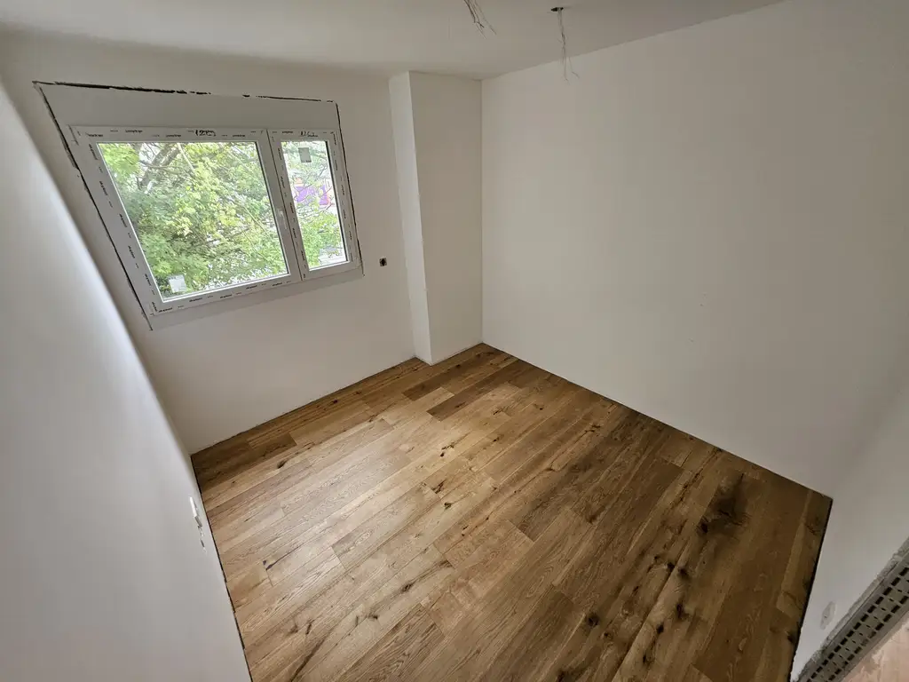3-Zimmer-Neubau mit zwei Terrassen an der Grenze zu Purkersdorf