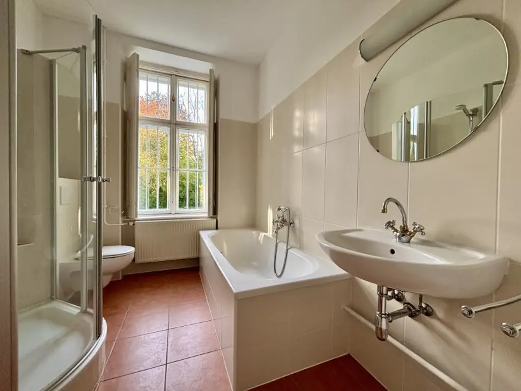 Arbeiten mit Atmosphäre | repräsentatives Gründerzeithaus im Landhausstil | großer Eigengarten für kreative Pausen