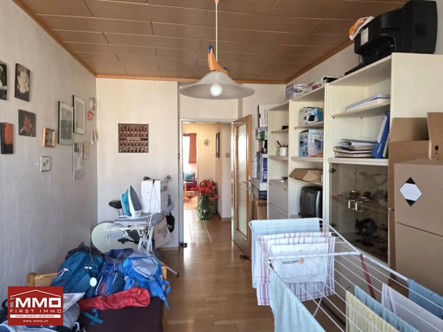 RUHIGE, SONNIGE 3-ZIMMERWOHNUNG IM 5. LIFTSTOCK AB OKTOBER BEZIEHBAR