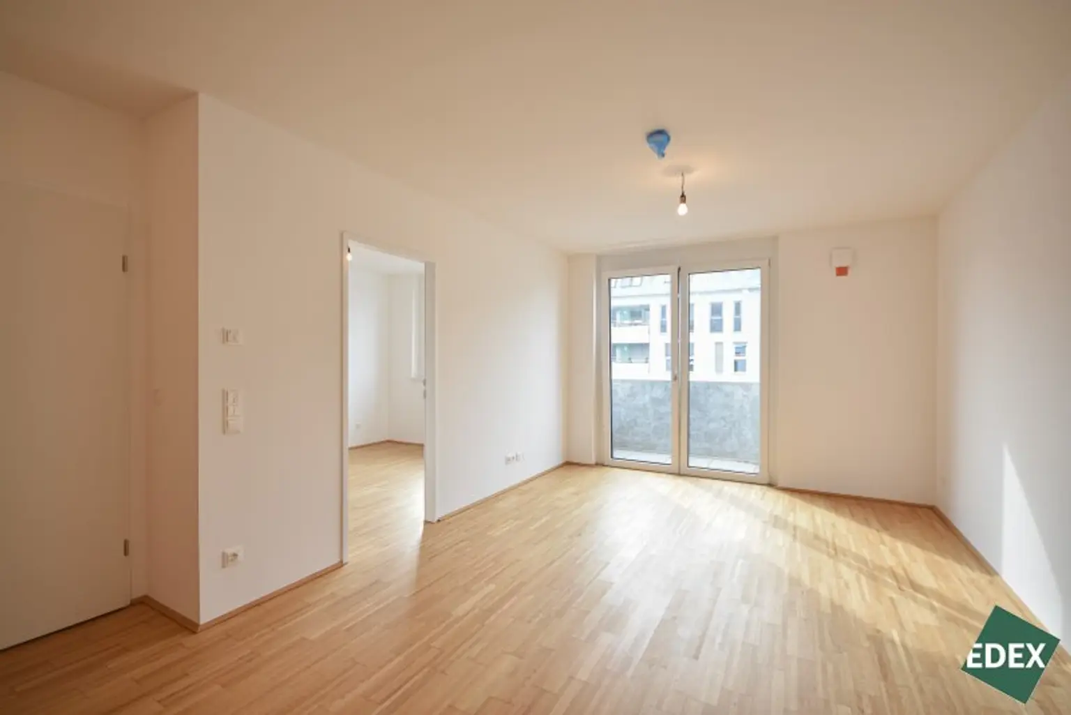Schöne 2-Zimmer Wohnung mit Balkon