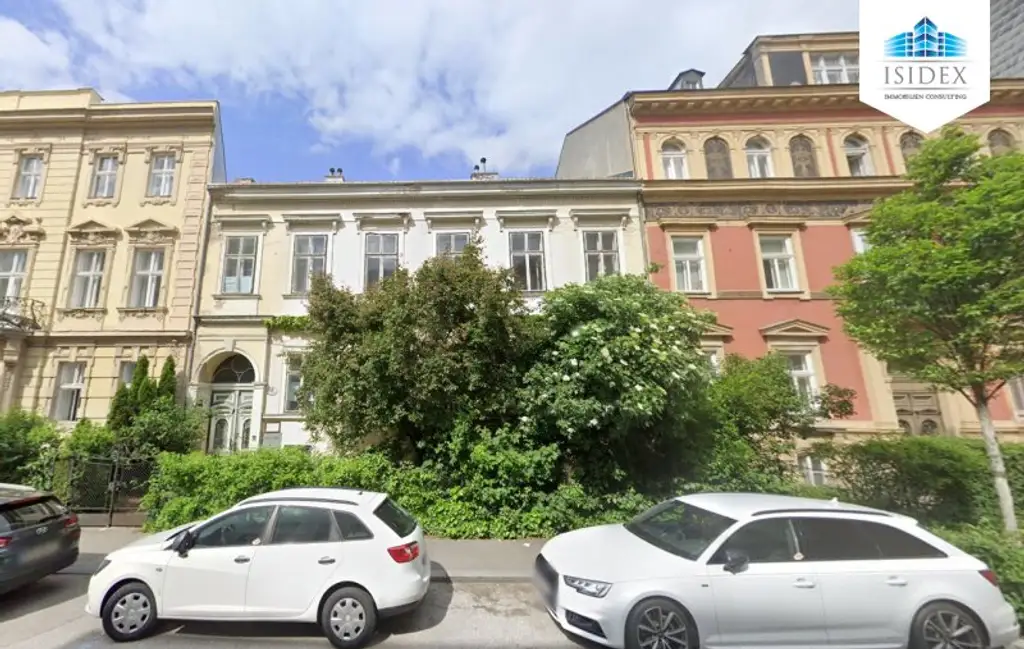 Kleines bestandsfreies Mehrfamilienhaus in zentraler Wohnlage
