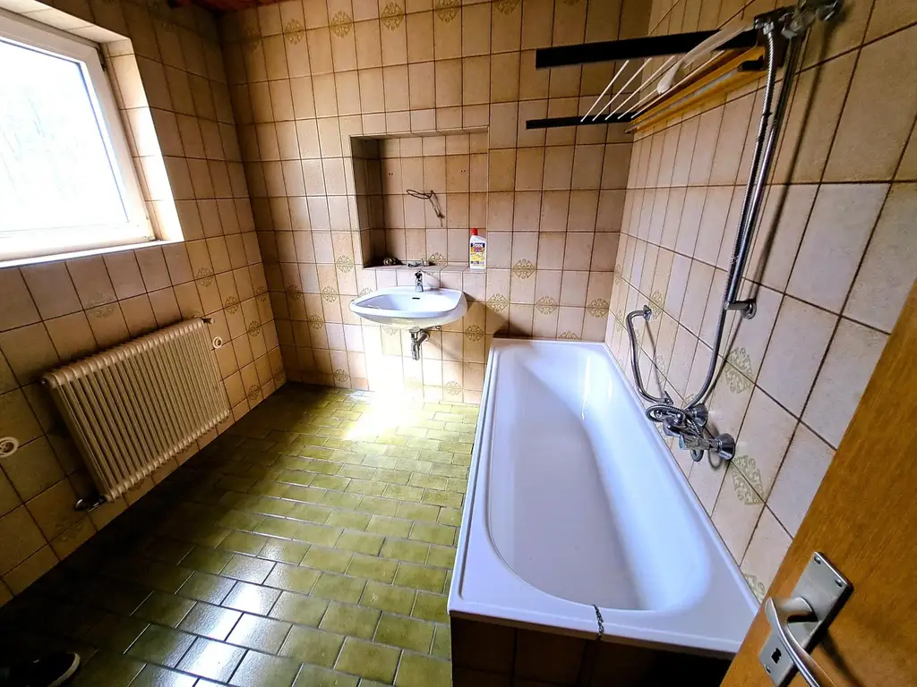 charmantes Wohnhaus mit zwei Wohneinheiten, Innenhof-Garten und Werkstatt - Steyr/Steyrdorf