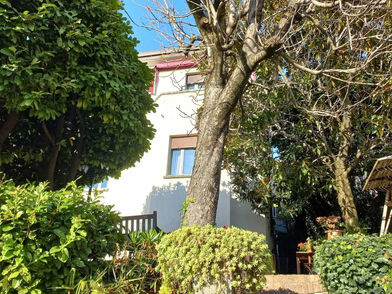 Charmantes Einfamilienhaus mit Meerblick, Terrasse und Garten | Ihr Rückzugsort in Triest