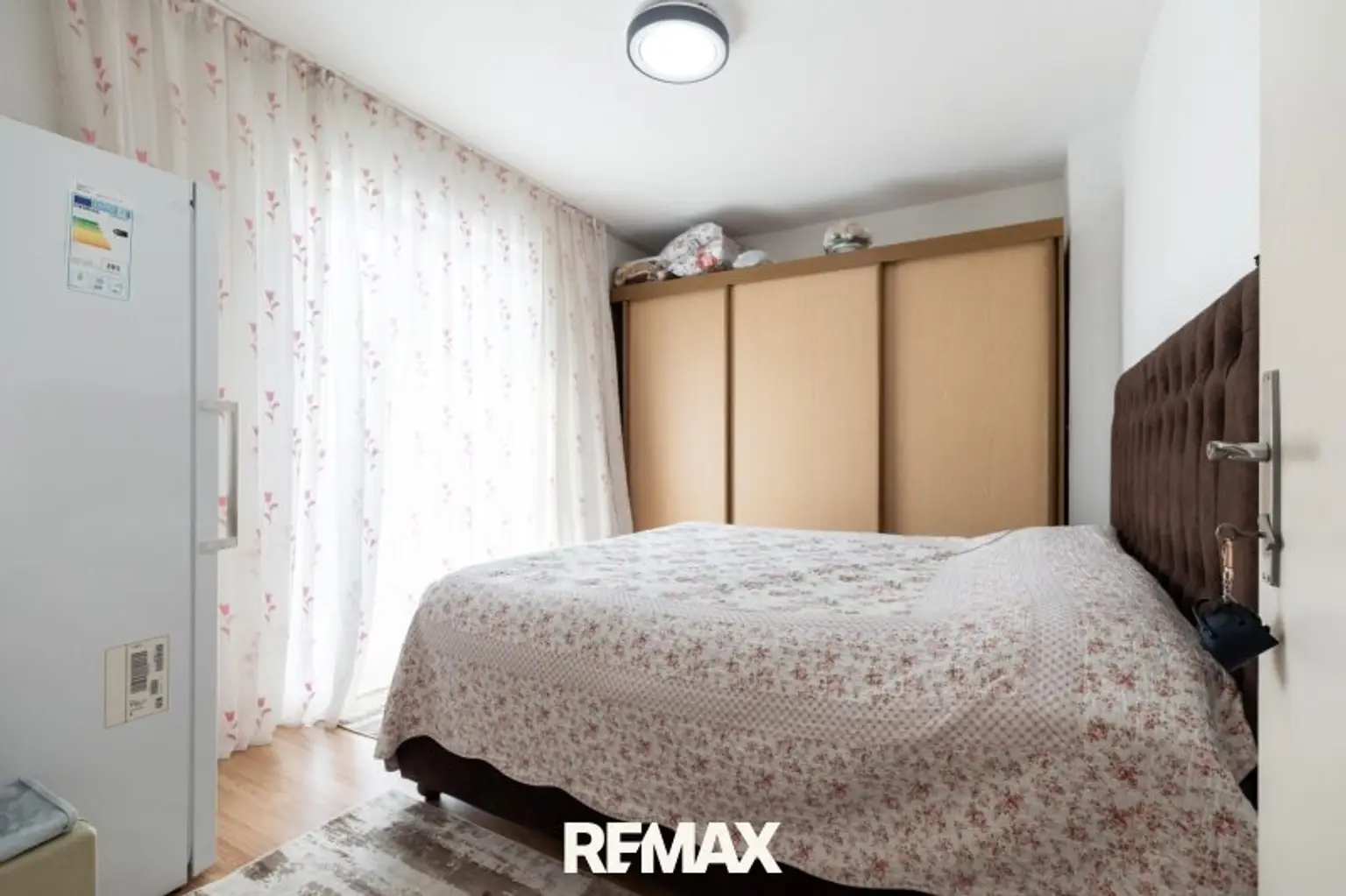 19 Schlafzimmer
