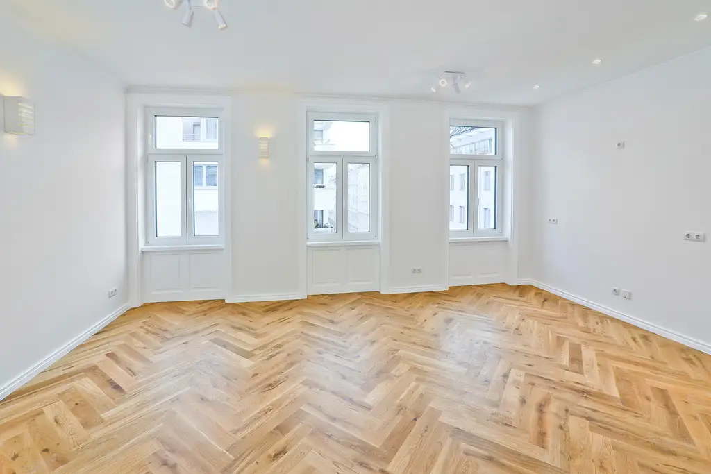 Wohnen mit Weitblick: Dachgeschosswohnung mit zwei Terrassen - VIEVIENNE