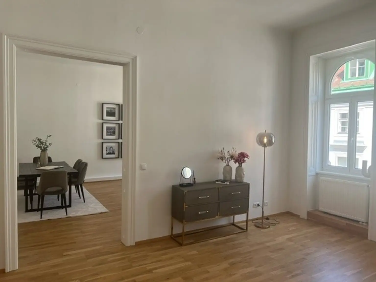 UNBEFRISTET: Charmante Altbauwohnung nahe Volkstheater