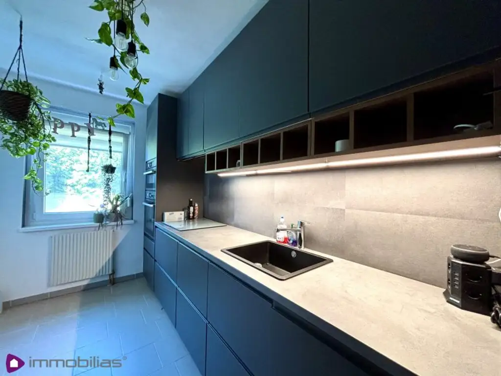 Charmante 3-Zimmer-Wohnung mit Gemeinschaftsgarten und Parkplatz im Herzen von Gänserndorf