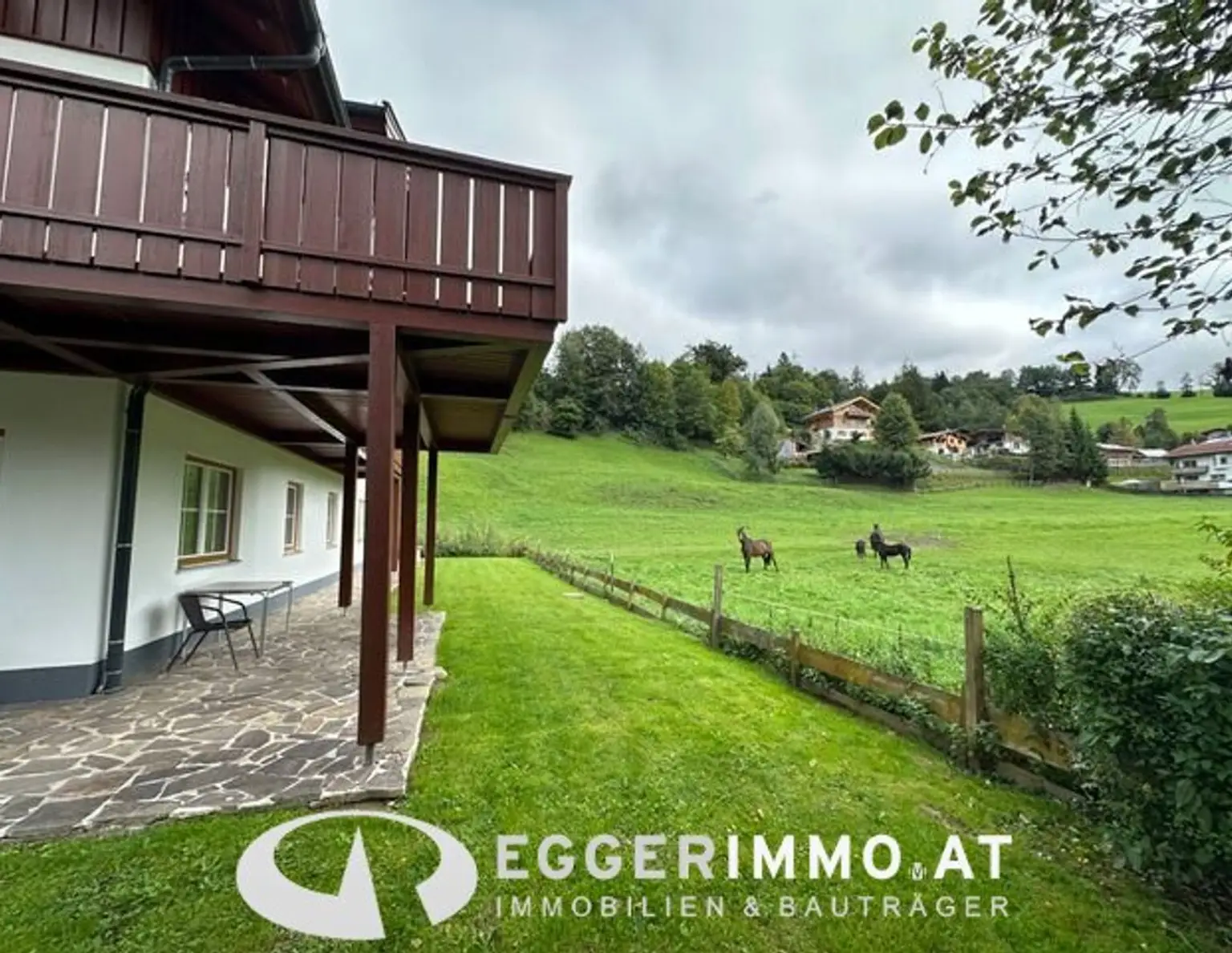 5761 Maria Alm; neu renoviertes Apartmenthaus, 4 Apartments für 22 Personen, genügend Parkplätze vorhanden, tolle Rendite !!