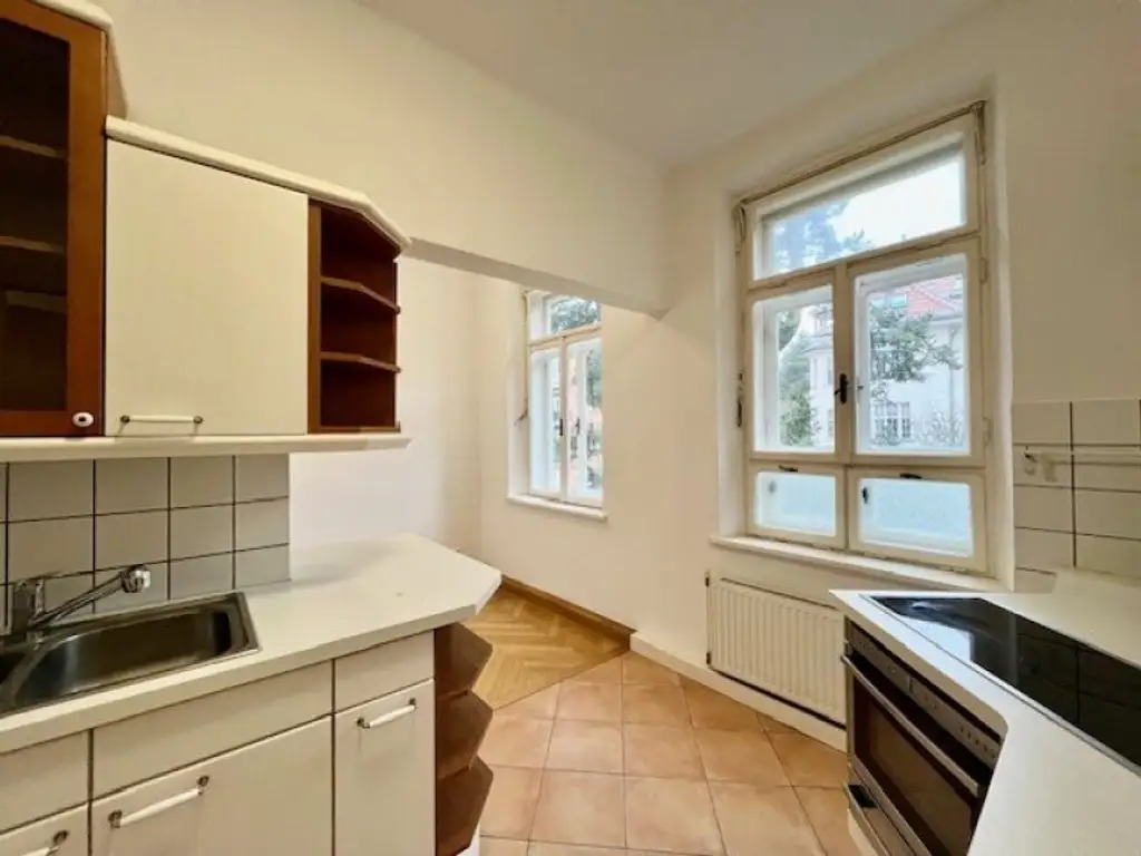 Charmante 147m2 Altbau-Maisonette in Gersthof – 4 Zimmer, Terrasse & idyllischer Allgemeingarten!