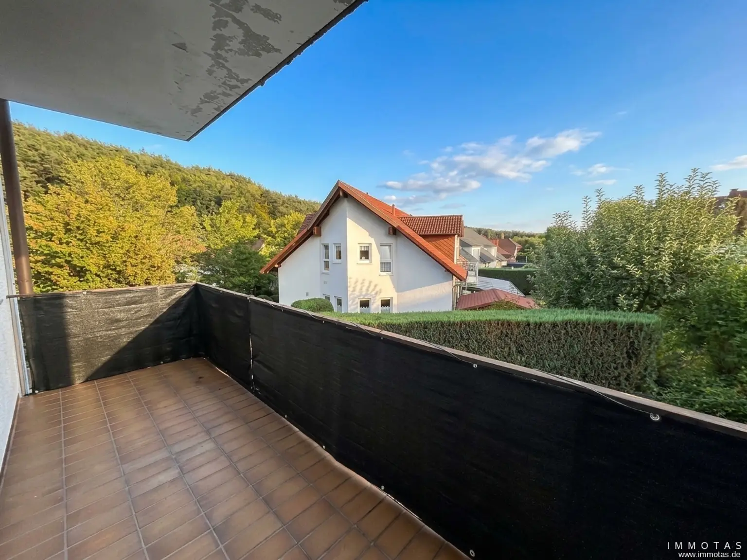 Balkon - KI-optimiert