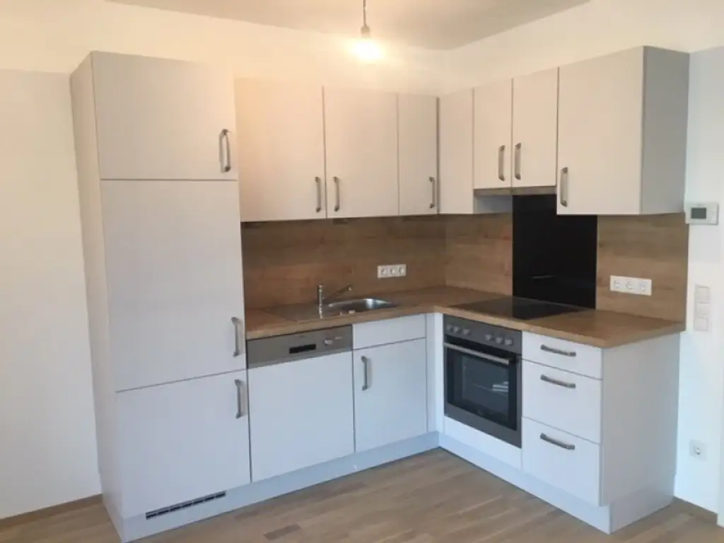 Anlegerwohnung mit Loggia in Wien – Sofortige Mieteinnahmen