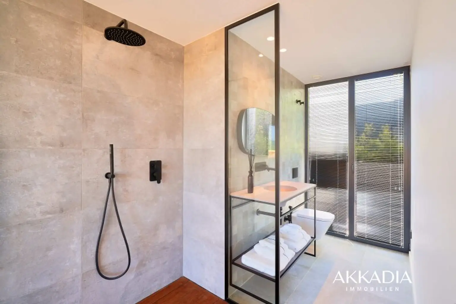 Prämierte Architektenvilla mit Blick über die Sierra Grazalema