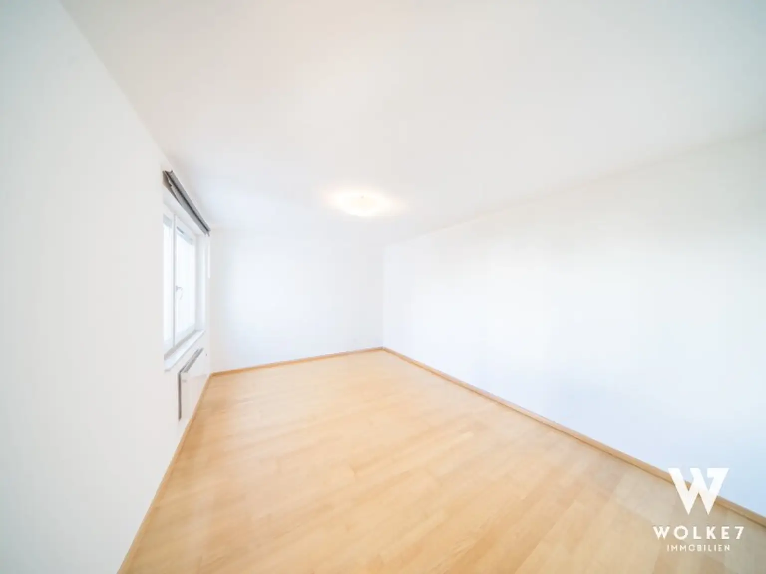 1060: Exklusive Traumwohnung mit Panoramablick: Top-Lage | klimatisiert | 2 Freiflächen (Südosten und Westen) | günstige Tiefgarage