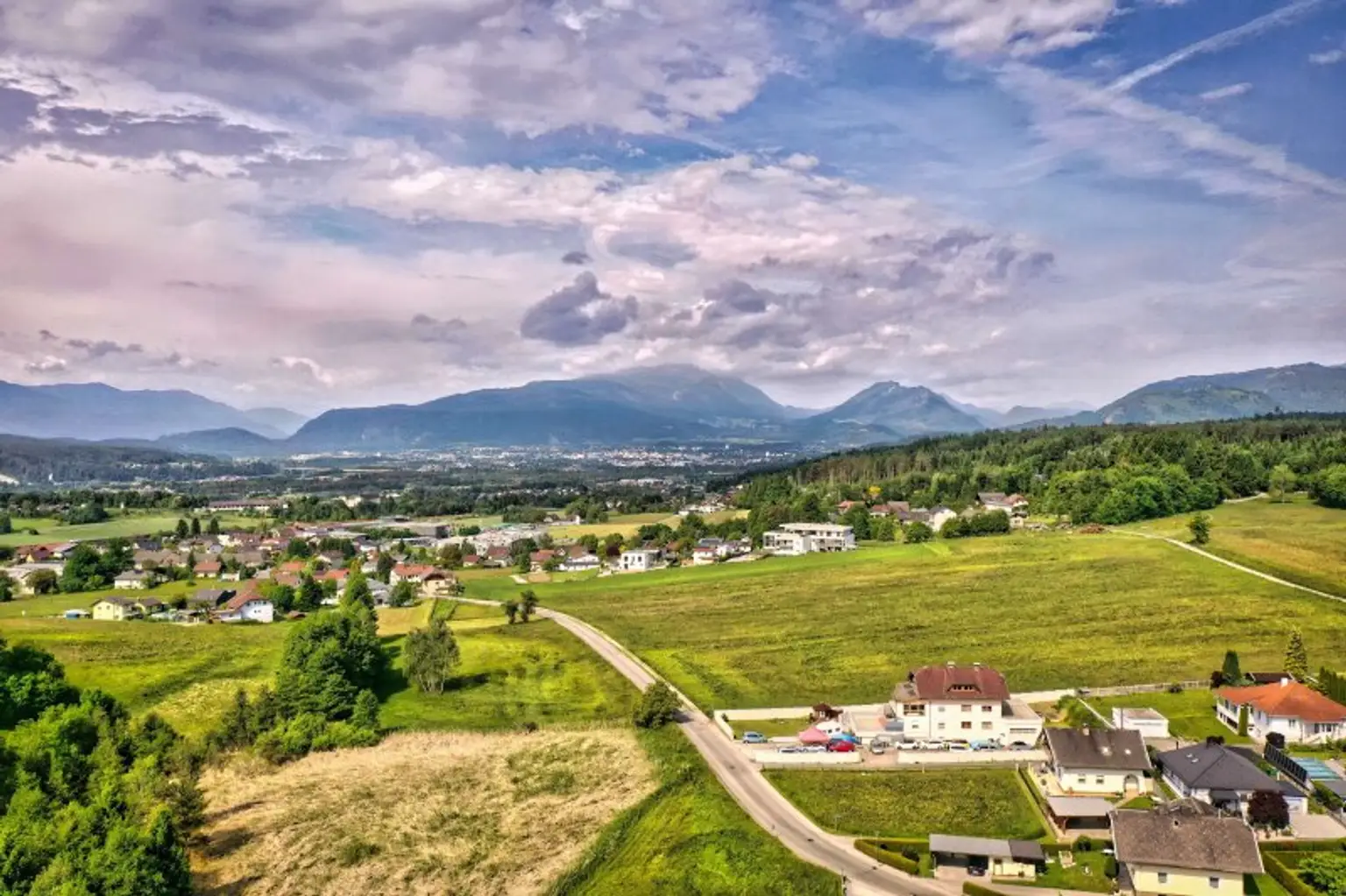Einzigartiges Paradies für Mensch und Tier in herrlicher Aussichtslage